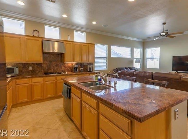 2740 Carolina Blue Avenue, Henderson, NV 89052 House for Rent