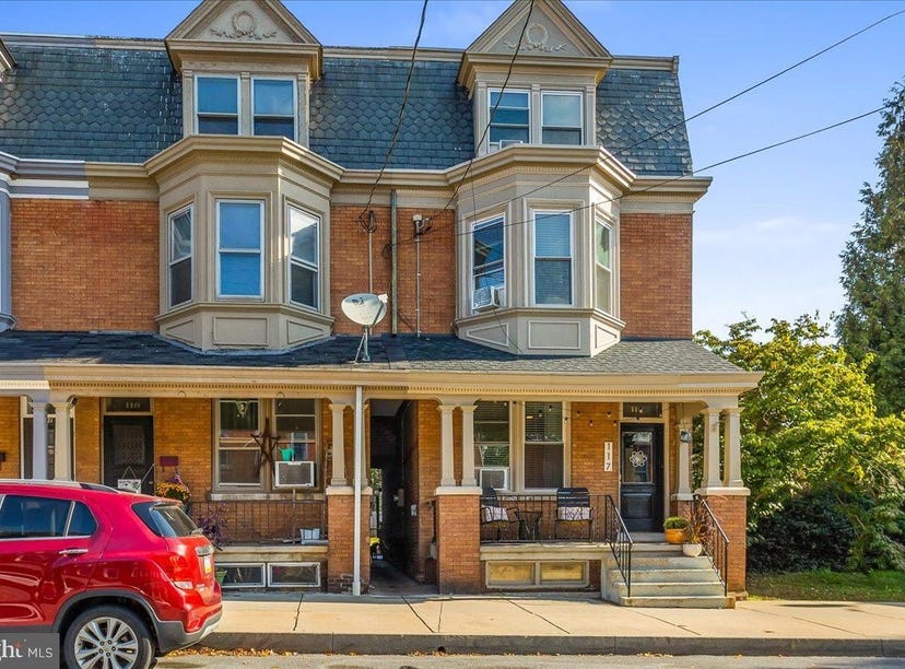 117 N 4TH STREET, COLUMBIA, PA 17512 Townhouse for Sale