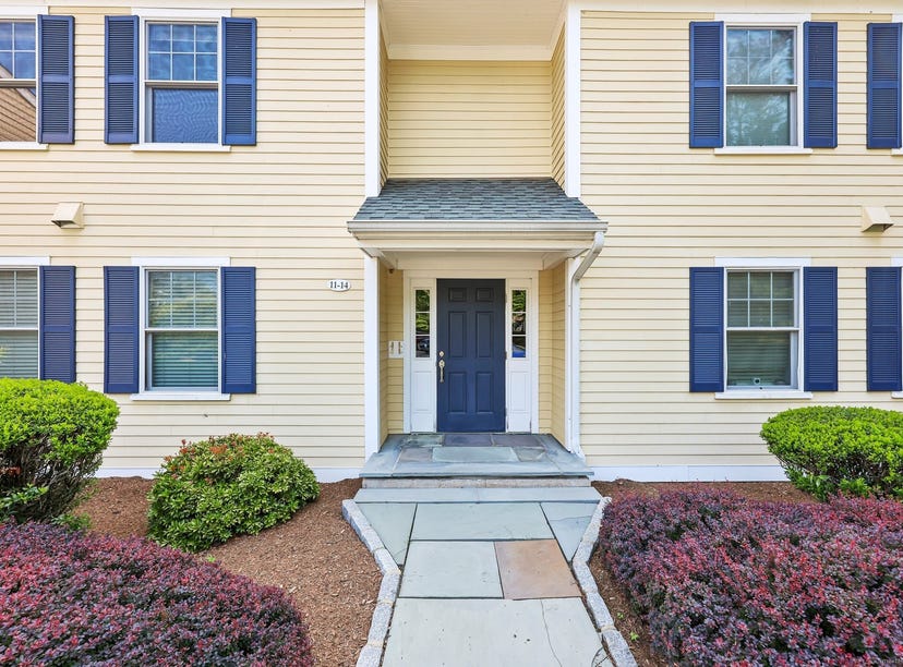 8 Silvermine Avenue, Apt APT 13, Norwalk, CT 06850 Apartment for Sale