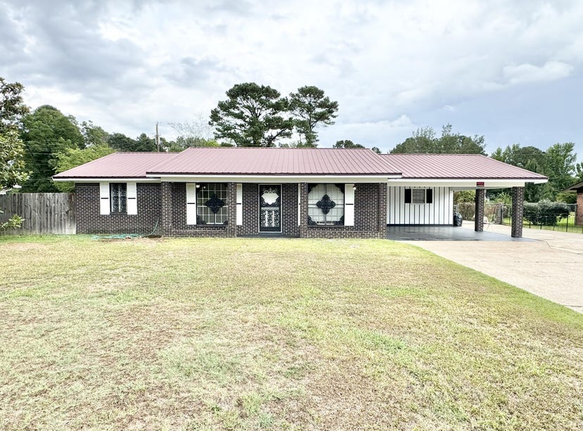 337 Hughes Rd, Columbus, MS 39702 House for Sale