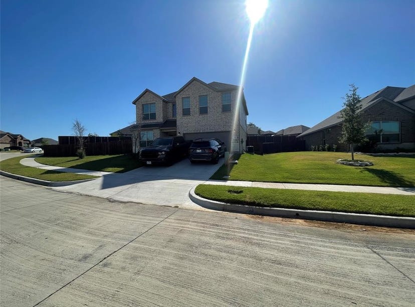 1721 Swale Lane, Granbury, TX 76049 House for Rent