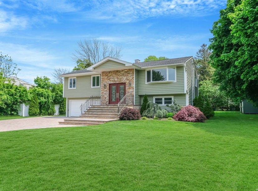 33 Peppermint Road, Commack, NY 11725 House for Sale
