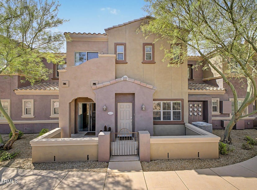 3935 E ROUGH RIDER Road unit: 1373, Phoenix, AZ 85050 Townhouse for ...