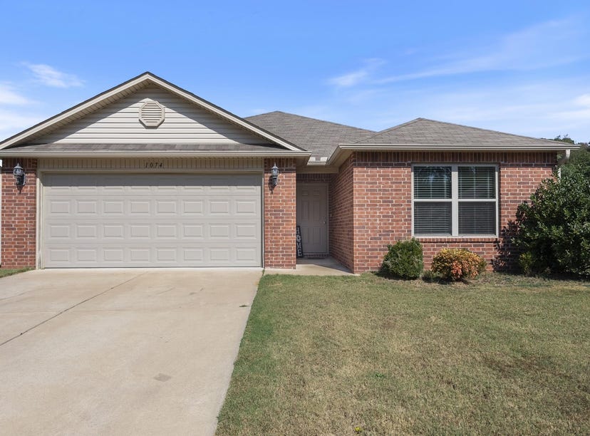 1074 Meadows Edge Drive, Alexander, AR 72002 House for Sale