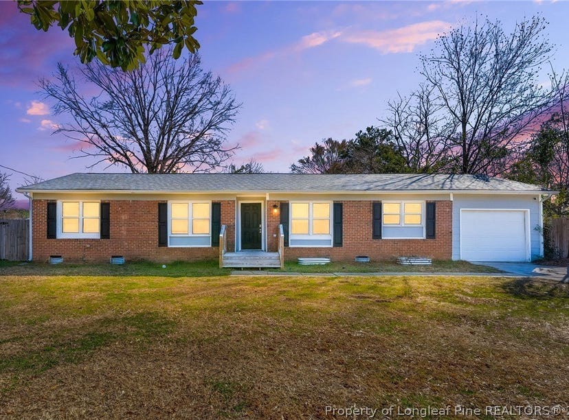 1083 Strickland Bridge Road, Fayetteville, NC 28304 House for Sale ...