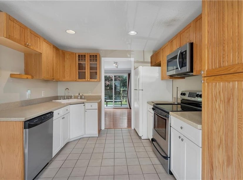 2 Gibbs Avenue, Apt A, Newport, RI 02840 Other for Rent