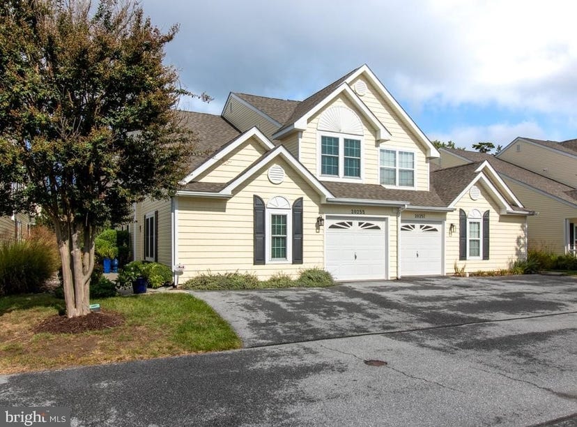 20255 SIMONTON COURT, Apt 21, REHOBOTH BEACH, DE 19971 Apartment for