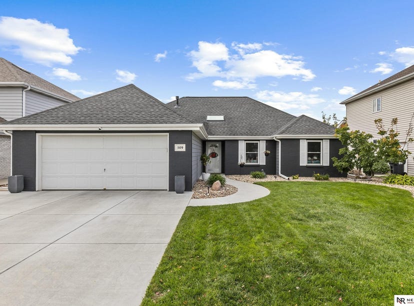 509 Pier 2, Lincoln, NE 68528 House for Sale