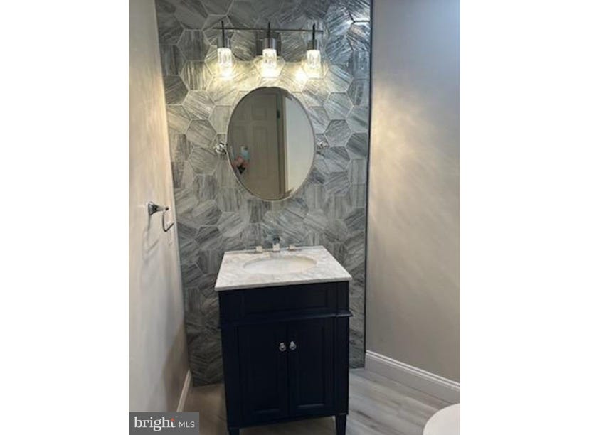 906 CHANTICLEER, CHERRY HILL, NJ 08003 Townhouse for Sale realestate