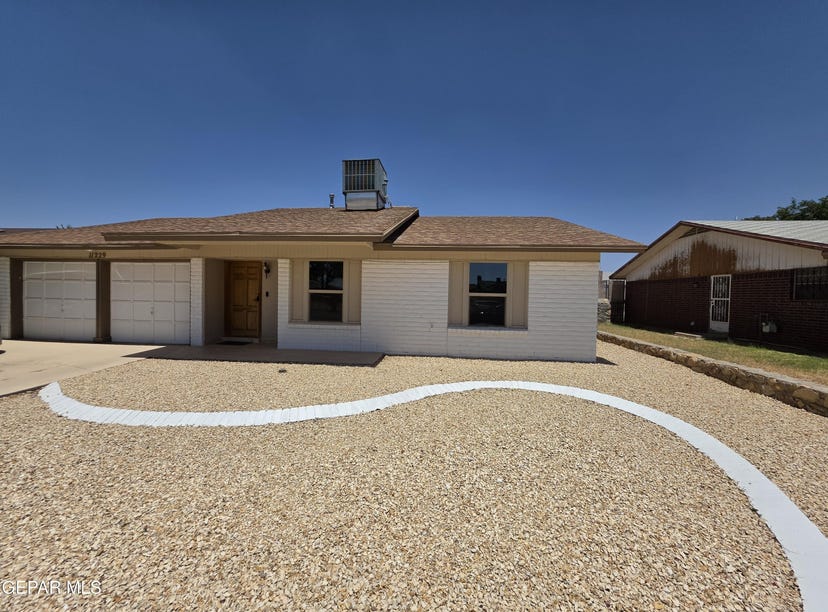 11229 PONY SOLDIER Avenue, El Paso, TX 79936 House for Rent ...