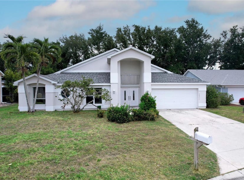 14750 LAKE OLIVE DRIVE, FORT MYERS, FL 33919 House for Sale