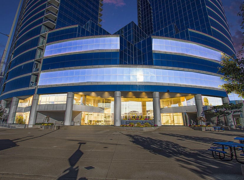 335 Bridge Street NW, Apt 2205, Grand Rapids, MI 49504 Apartment for