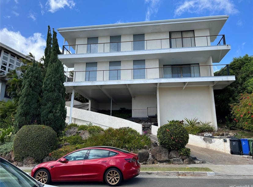 1541 Ipukula Street, Honolulu, HI 96821 House for Rent