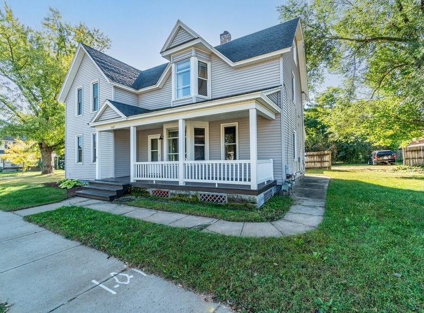 1417 Birch Street, Apt 12, Eau Claire, WI 54703 Townhouse for Sale