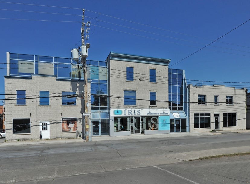 40 Rue SteCécile, SalaberrydeValleyfield, QC J6T1L7, CA, Salaberry