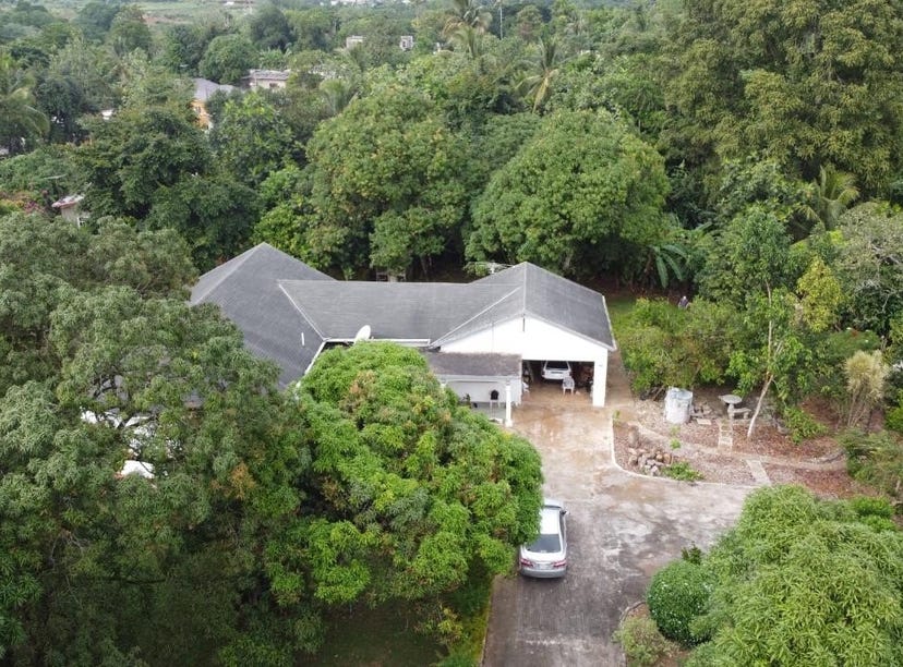 Linstead, Saint Catherine Parish, Address available on request House