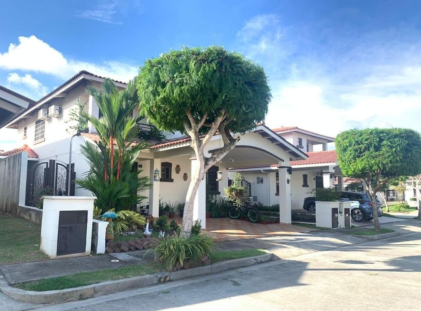 CALLE 1A URBANIZACIÃ“N SPRING HILLS COSTA VERDE LA CHORRERA 70, La