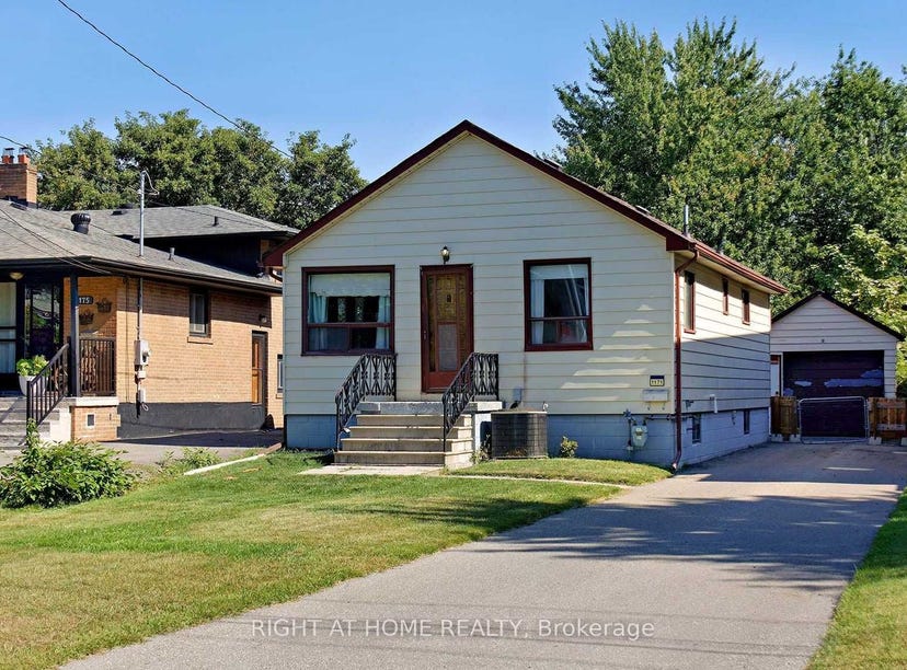 1171 Northmount Ave, Mississauga, Ontario L5E1X8 House for Sale