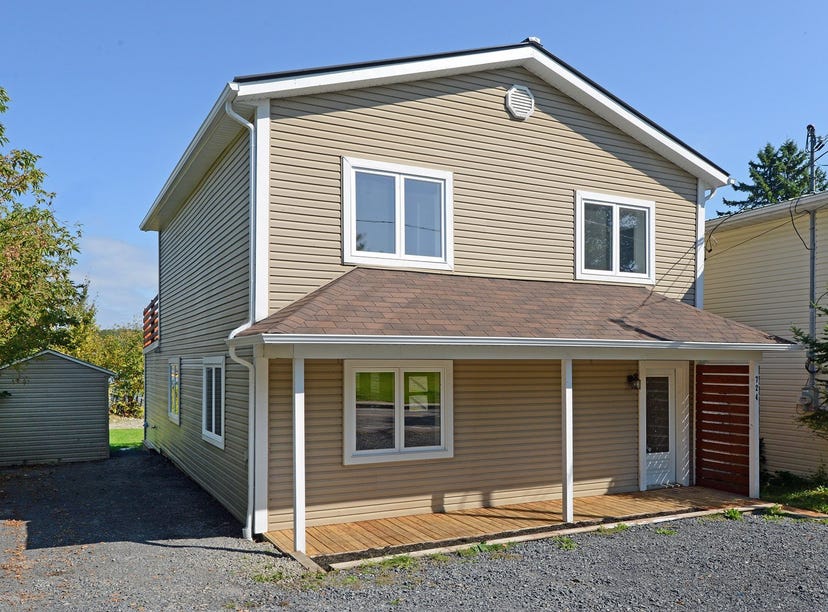 724 Ch. des Outaouais, PointeFortune, QC J0P1N0, CA, PointeFortune