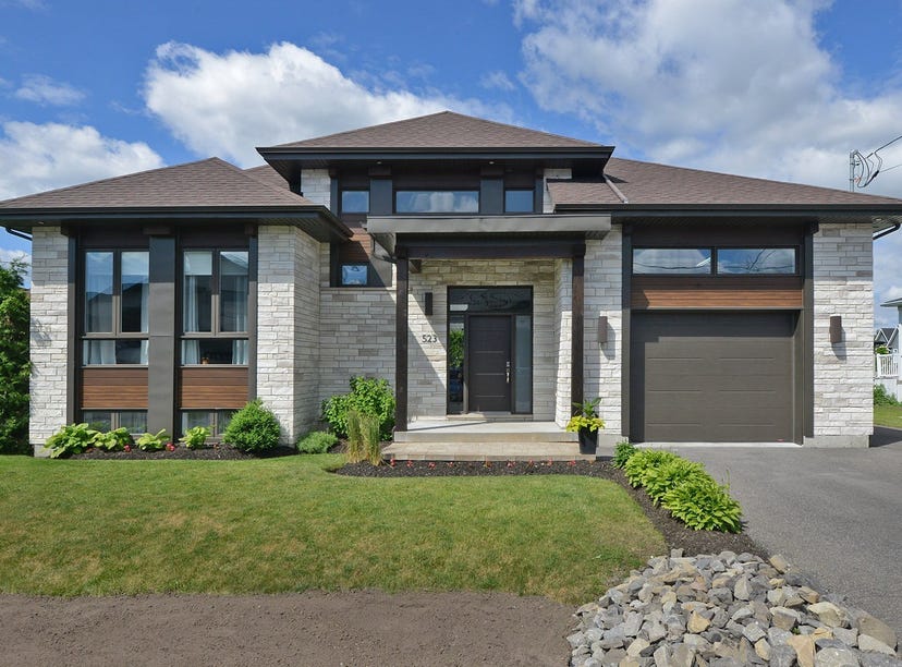 523 Rue des Poètes, SalaberrydeValleyfield, QC J6S0K4, CA, Salaberry