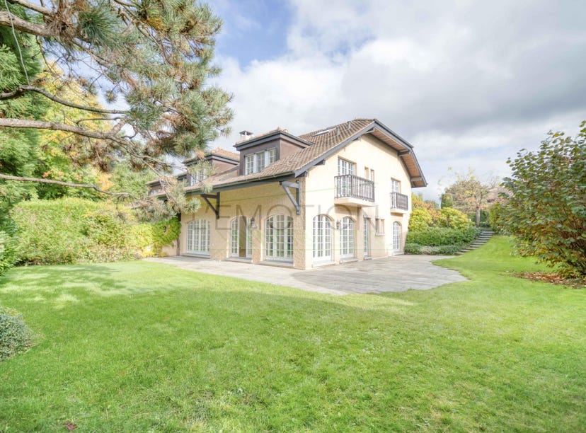 Hermance, Geneva 1248 House for Sale