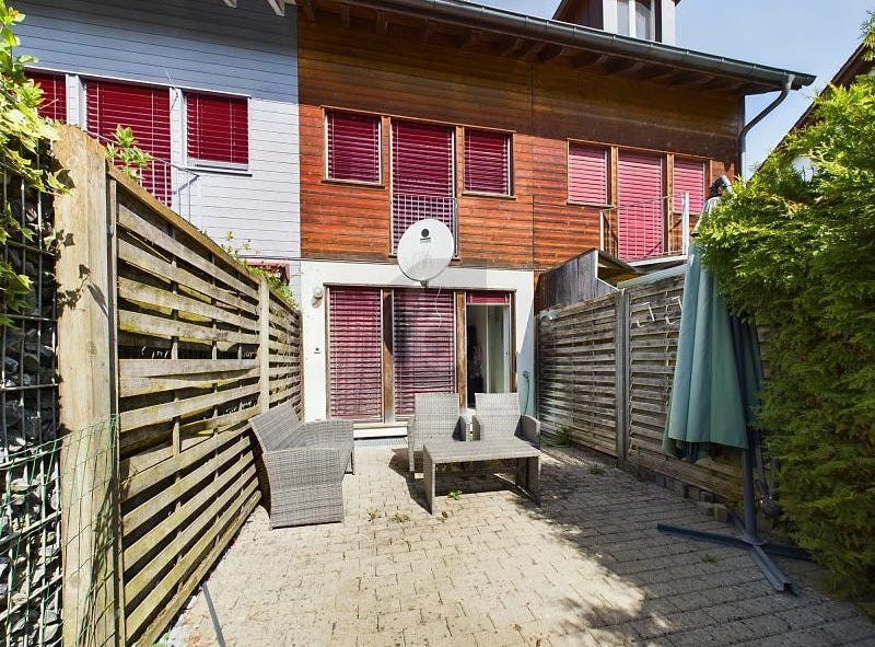 Neerach, Zurich 8173 House for Sale