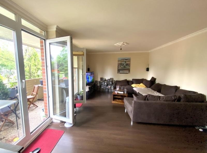 Hamburg, Hamburg 22459 Apartment for Sale