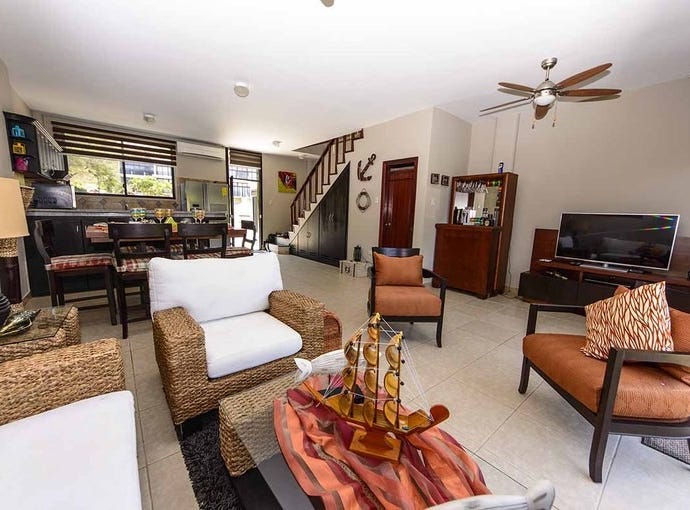 BeachTownhouse with Private ParkingVistazul, San Clemente, Manabí