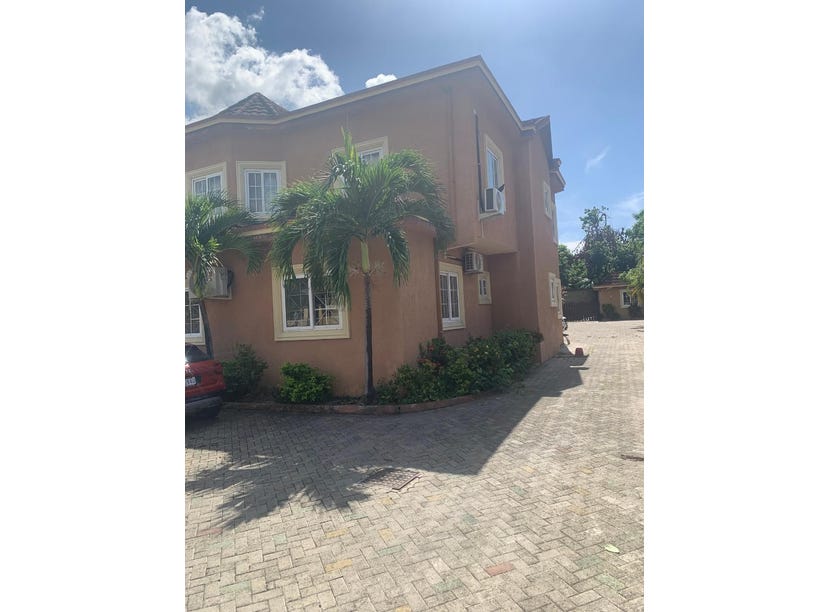 MADISON DRIVE, HAVENDALE, Kingston 19, St. Andrew Parish House for Sale