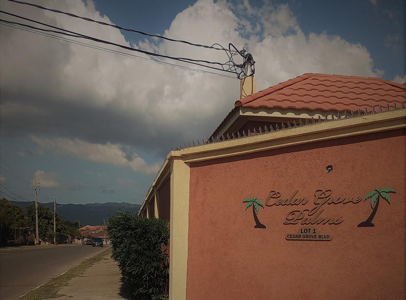 1 CEDAR GROVE BOULEVARD, Cedar Grove Estate, St. Catherine House for