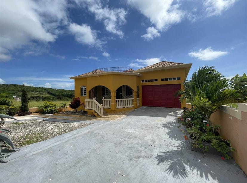 MAYFIELD BOULEVARD, Southfield, St. Elizabeth Parish House for Sale