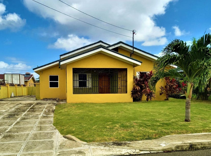 DRAX HALL MANOR, Ocho Rios, St. Ann Parish House for Sale realestate