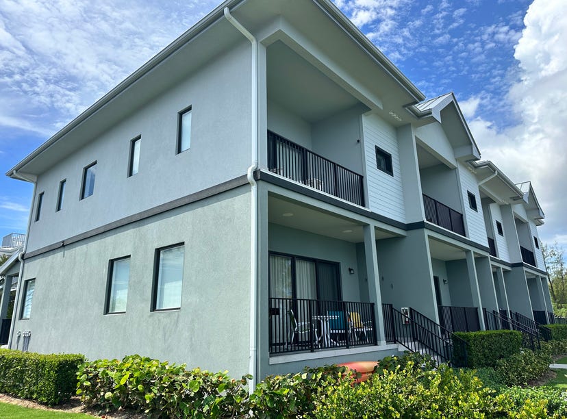 SEAHAVEN OCEANFRONT 3 BED, NA, Spotts, George Town Casa en Venta ...
