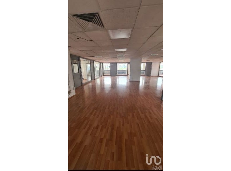 Ciudad de México, Mexico City 06170 Retail for Rent