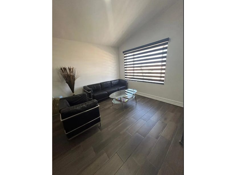 Parque Baja California Sur, Tijuana, Baja California 22506 Apartment