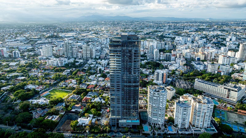 Apartamento en Torre con Vista al Río Ozama