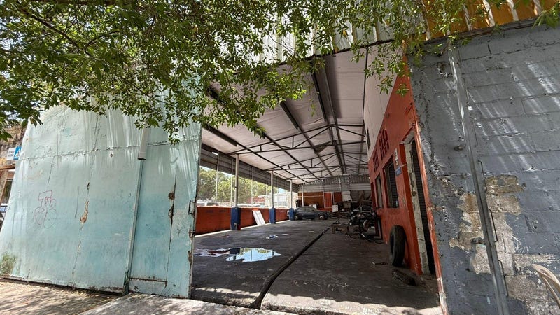 Commercial space in Ensanche la Fé