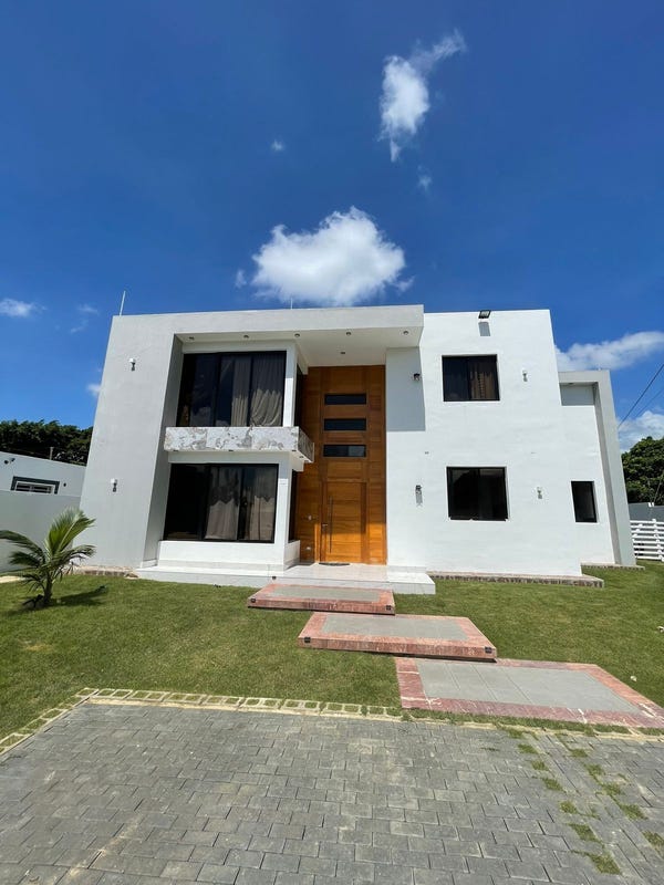 House in Llanos de Gurabo