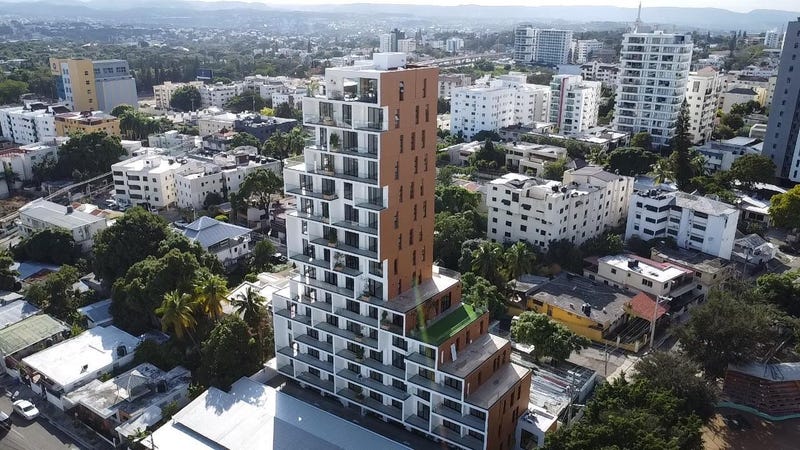 Apartamento en La Esmeralda, foto 2