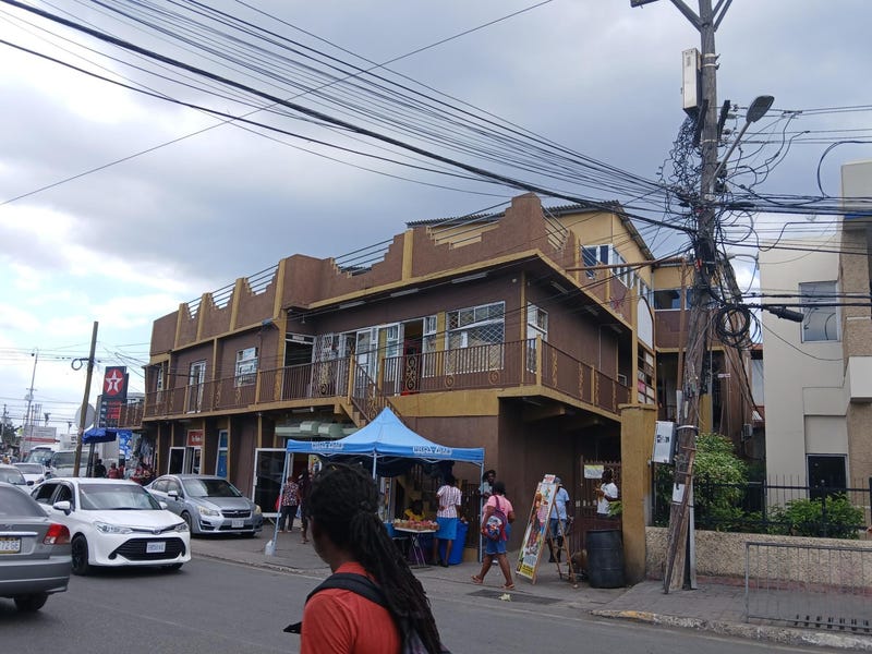 Burke Road