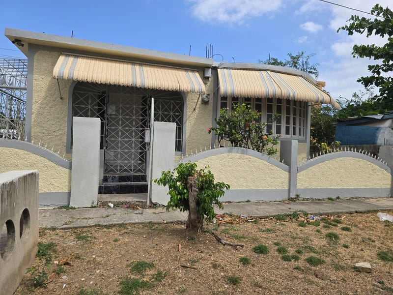 West, Greater Portmore - photo 1 of 1
