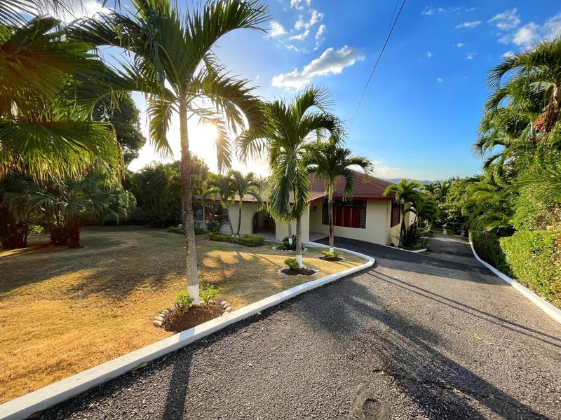 Sunset Avenue - photo 1 of 1