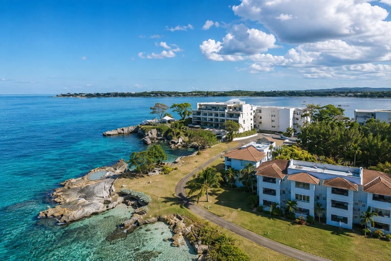 Point Village Resort - photo 1 of 33