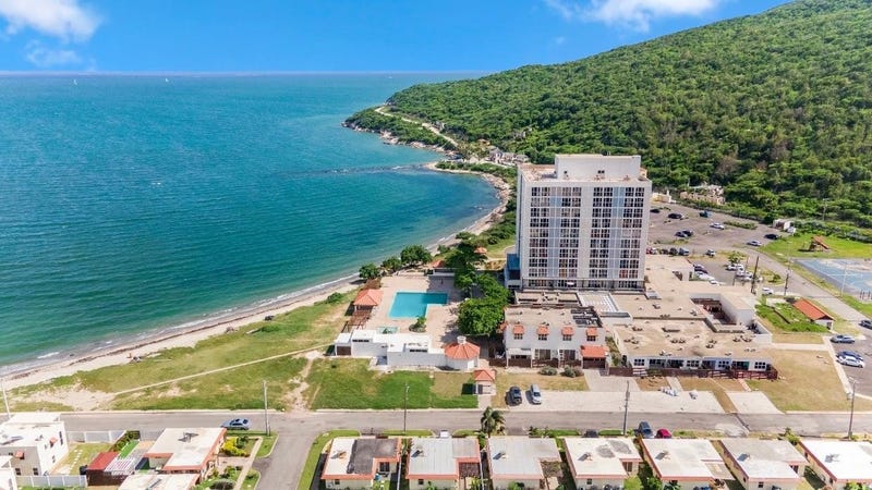 Bayfront Villas And Apts