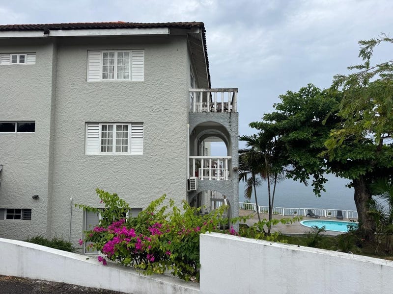 La Mer Tower Isle