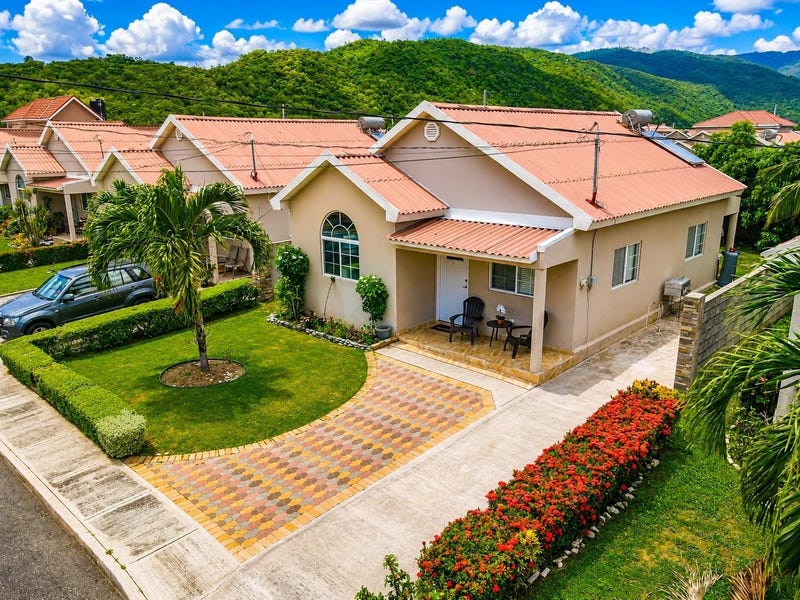 Caymanas Estates - photo 1 of 1