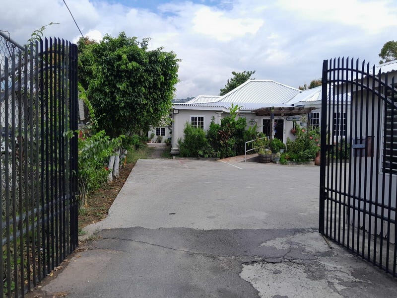 Windsor Avenue, Kingston