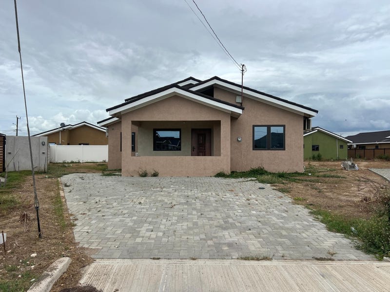 Oak Estate, Portmore