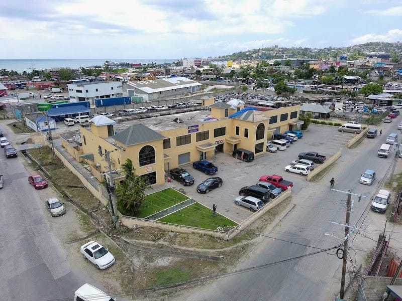 River Bay Road