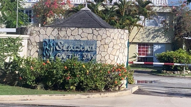 Seawind On The Bay, Monte